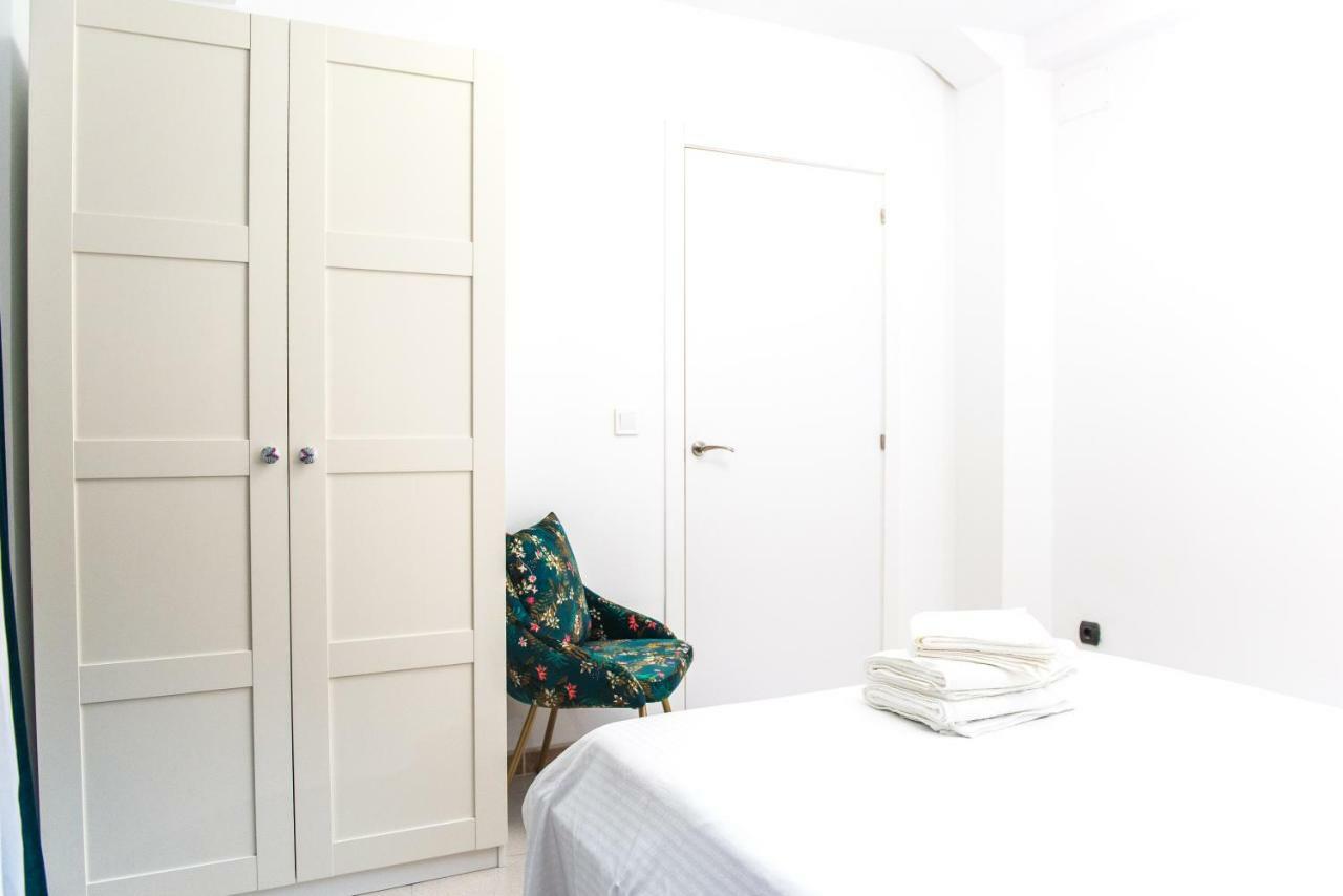 Catedral Apartment Valence Extérieur photo